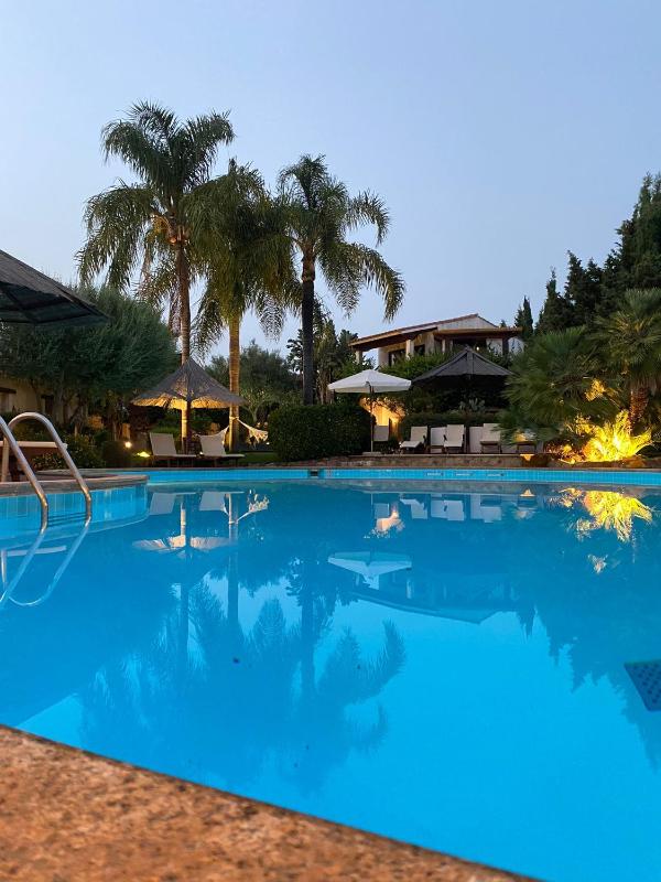 Nora Club Hotel a Pula - Spa e relax vicino al mare