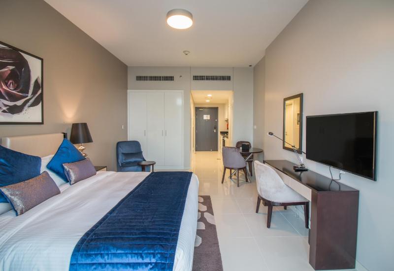 Premium Studio with Beautiful Golf Course View — комфортный отель в Дубае