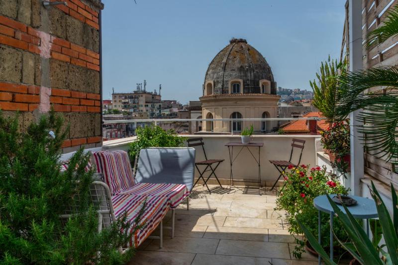 Historic Naples Relais Le Terrazze — забронировать отель в Неаполе