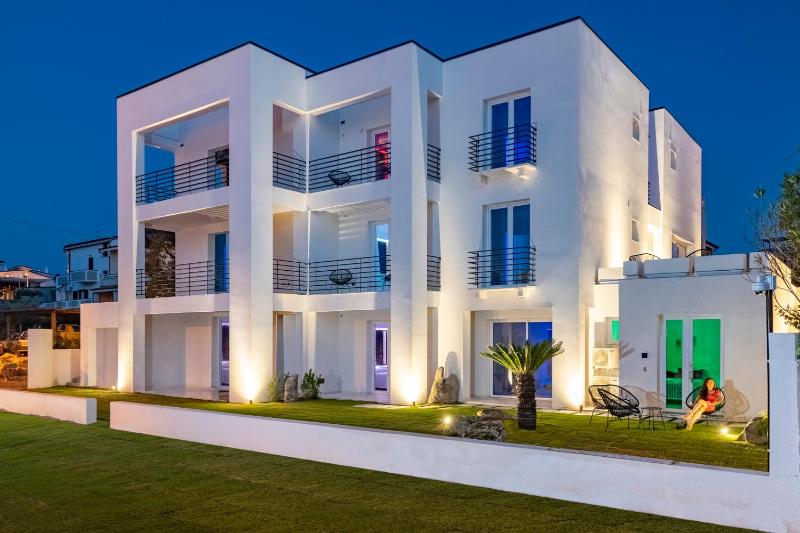 Cara a Bentu a Tortolì - Camere di charme con giardino