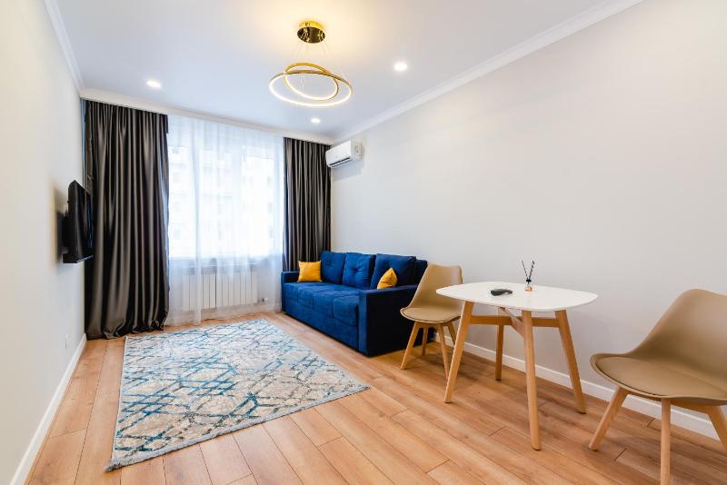 Цены на Comfortable apartmen 2 в Алматы