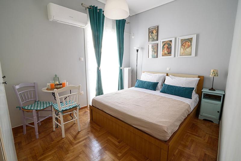 Jack daniel's appartment — отель в Афины, Греция