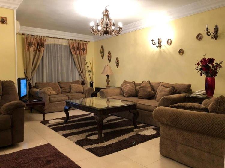 Shqt mfrwsht balqahrt - mdynt nsr - alhy althamn — забронировать отель в Каире