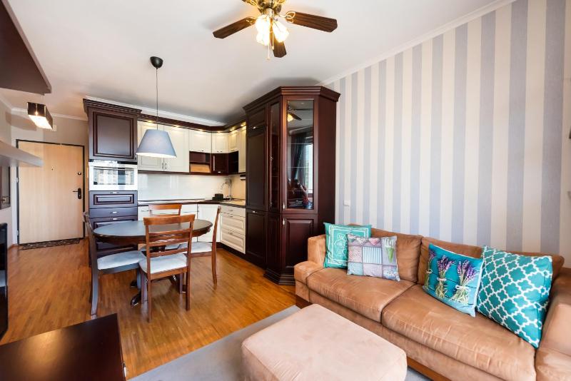 Metro Wilanowska Homely Apartment — отель с удобствами в Варшаве