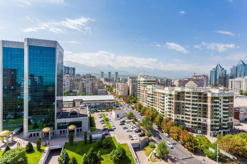 Samal s krasivym vidom iz okna — комфортный отель в Алматы
