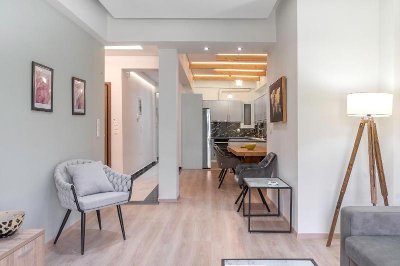 2 Bedroom condo with dream balcony — отель с удобствами в Афины