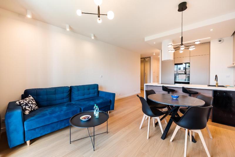 Wola Marble Apartment — отель в Варшаве, Польша