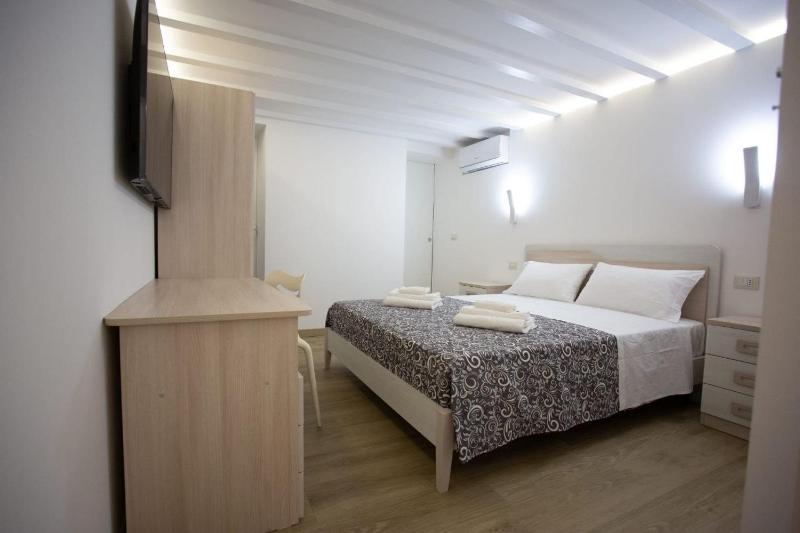 Francesco's Home Palermo — отель в Палермо, Италия