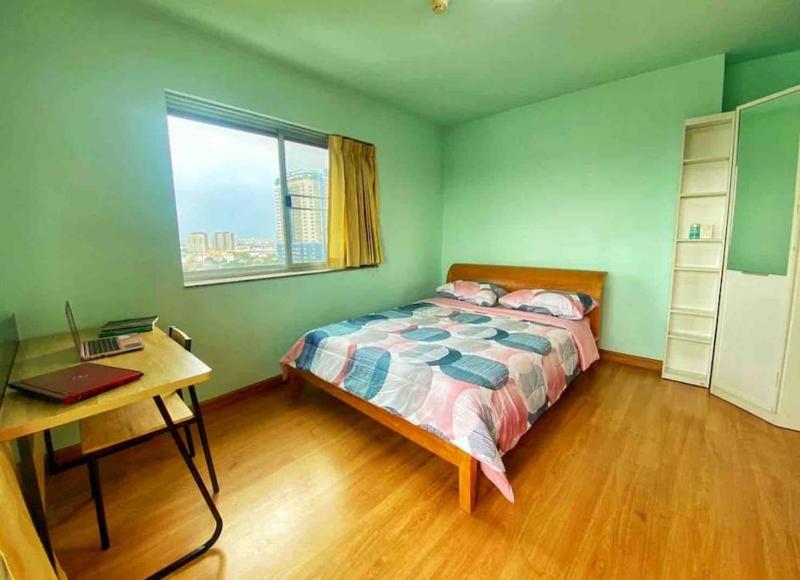 Цены на Cozy apartment 70m² with huge balcony, center BKK в Бангкоке