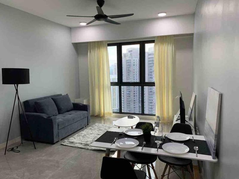 Kiara 163 ooak suites 6 Pax stay — комфортный отель в Куала-Лумпуре
