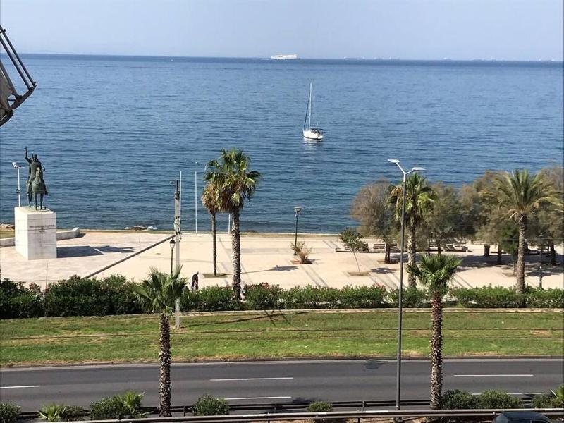 Finer Things Flisvos Beach Condo in Palaio Faliro — отзывы гостей и цены