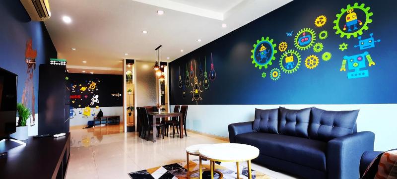 KLCC Amazing Robots Homestay 4Bedrooms (13pax) — отель в Куала-Лумпуре, Малайзия