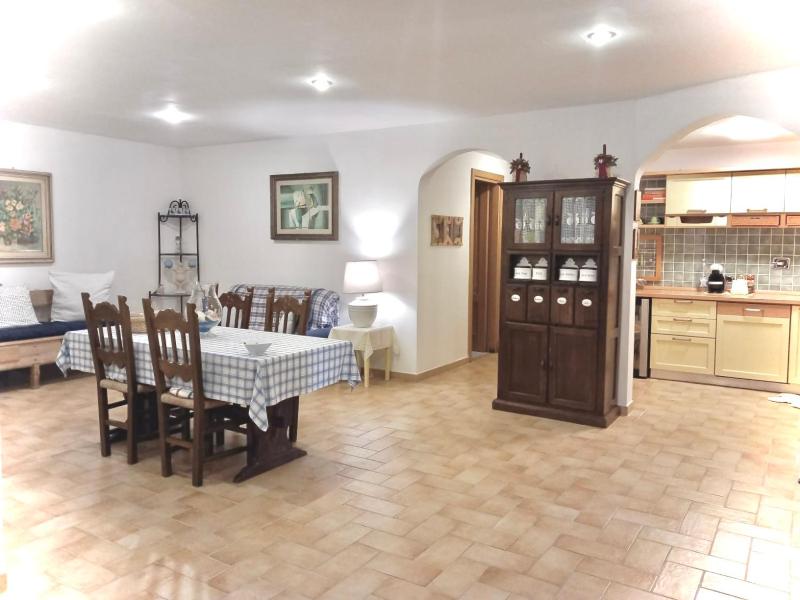 Taverna POLDA ad Arzachena - Comodo Appartamento WiFi