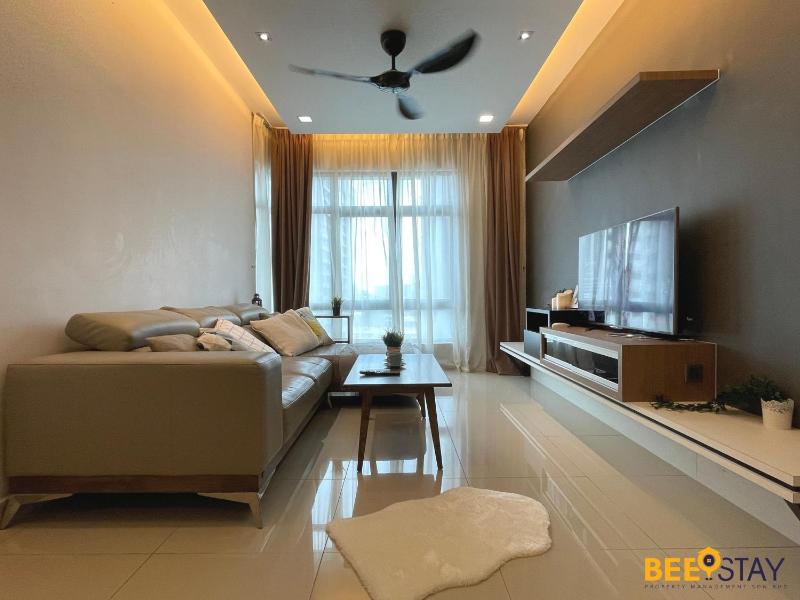 Pearl Suria Old Klang Road Residences near Mid Valley by Beestay — отель с удобным расположением в Куала-Лумпуре