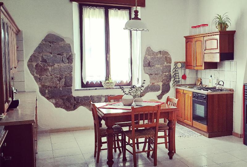 Casa Vacanze a Tortolì - Tranquillo Alloggio Vicino al Centro