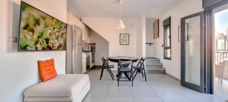 BnBIsrael apartments - Markolet Camelia — отель с удобствами в Тель-Авиве