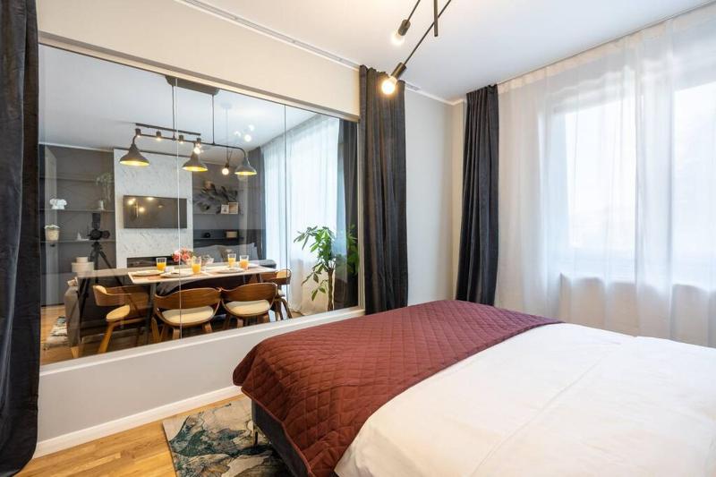 Цены на Bright 2BR Flat - Top Location - Amazing Balcony в Бухаресте