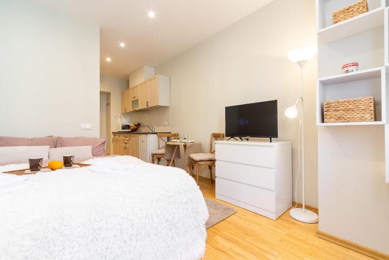 Valdemara Design Studio Apartment in City Center — отель в риге, Латвия