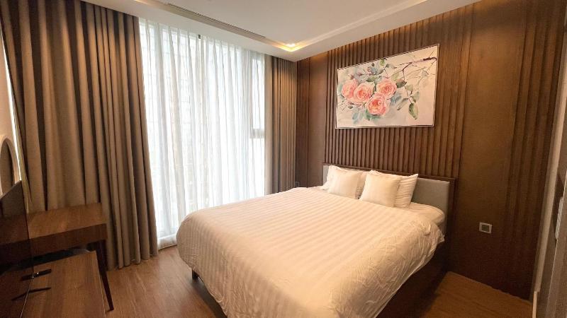 Vinhomes Metropolis 2BR2012 — забронировать отель в Ханое