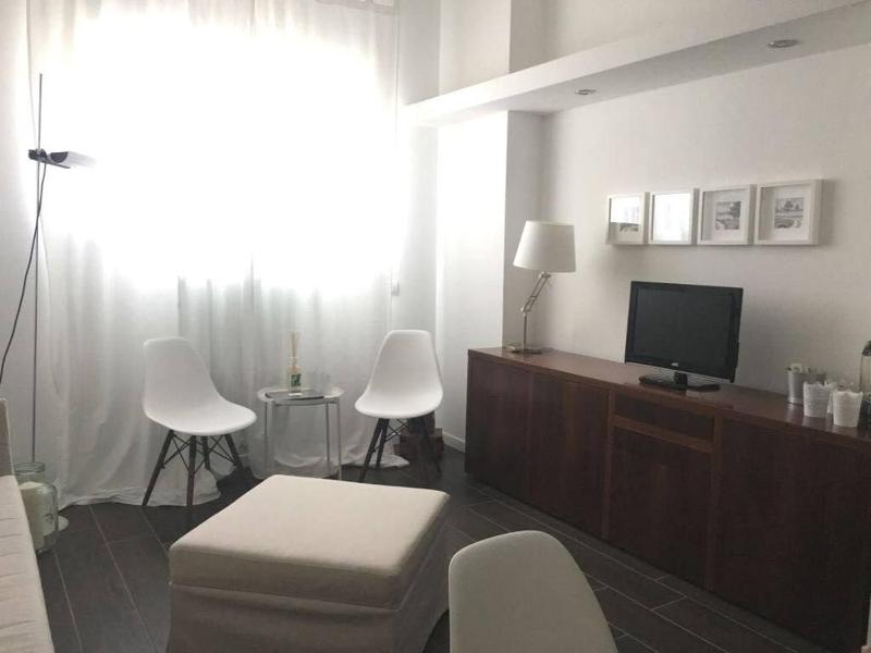 Quiet and comfortable apartment in Milano Porta Romana — отель с удобствами в Милане