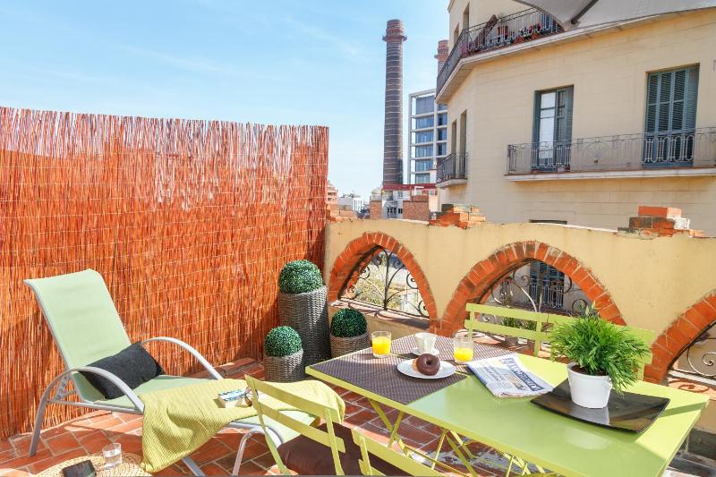 Цены на Feelathome Center Apartments в Барселоне