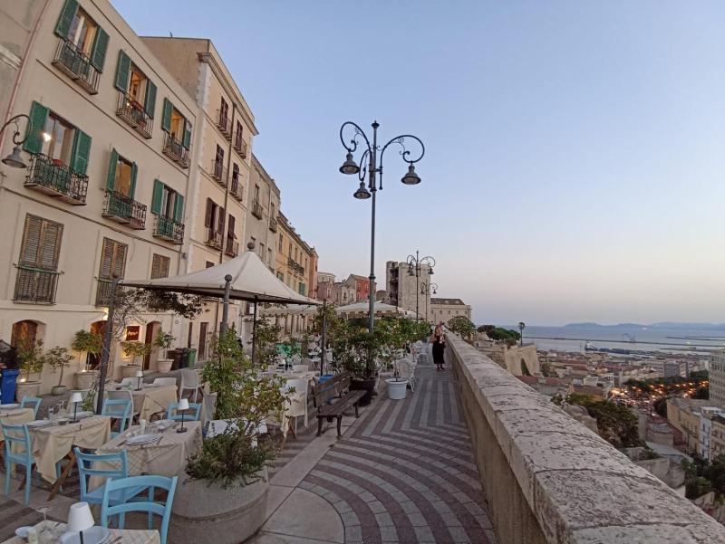 Su Gutturzu a Cagliari - Appartamento storico centrale