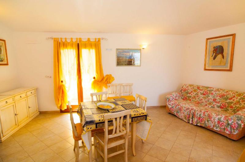 Piero House a Tanaunella - Spazioso appartamento
