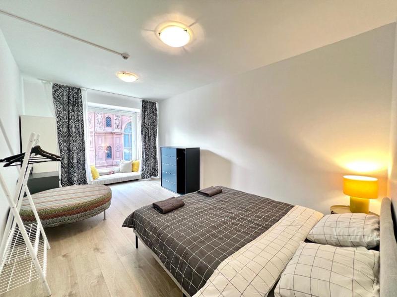 Dome Square Apartment — отель с удобным расположением в риге