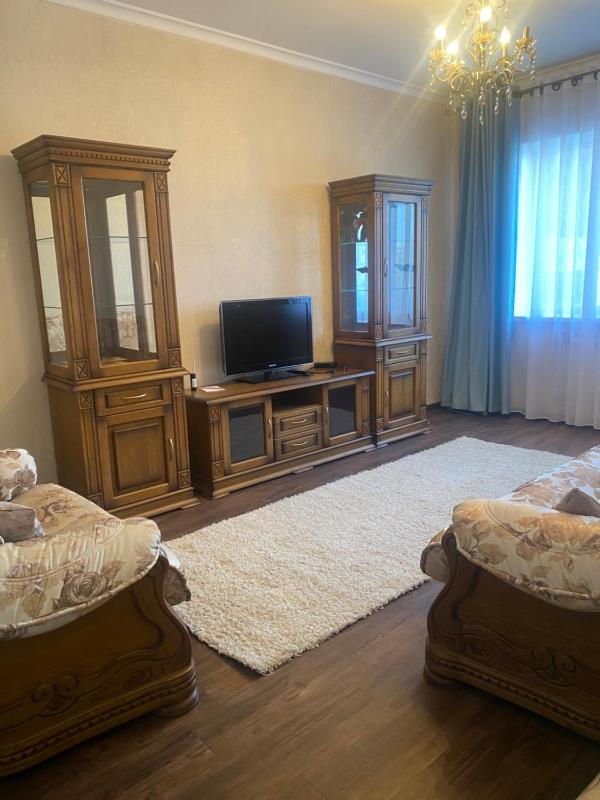 Kvartira v centre goroda — забронировать отель в Алматы