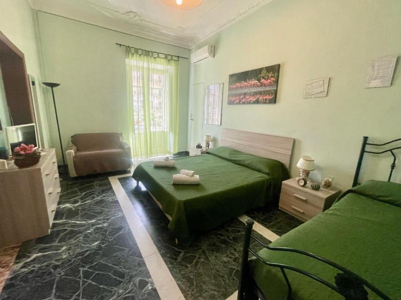 Maya's Apartment — забронировать отель в Палермо