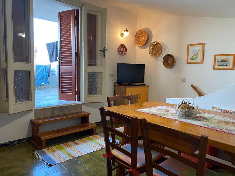 La Casa Rosa a Castelsardo - Spazioso appartamento vista