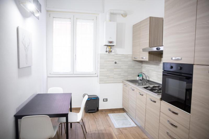 SWEET HOUSE NAVIGLI — отель с удобным расположением в Милане