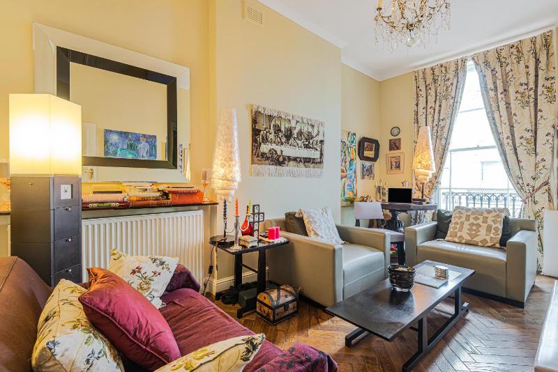 Charming one bedroom flat near Maida Vale by UnderTheDoormat — отзывы гостей и цены