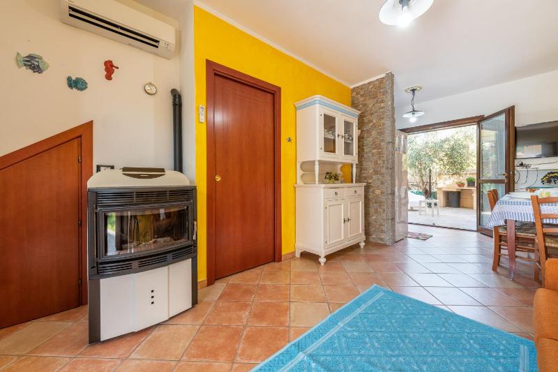 Villa Ginny e Clari a Castiadas - Incantevole casa vista montagna