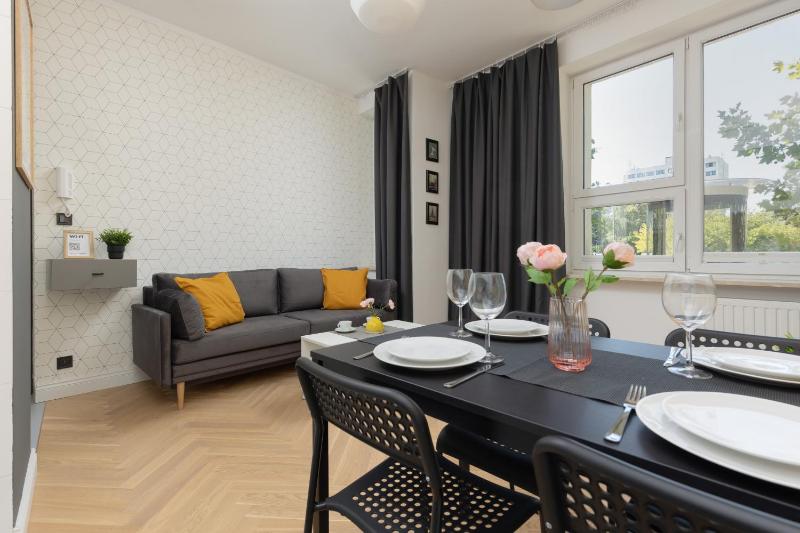 Apartment Warsaw Mokotow Sw Boboli by Renters — комфортный отель в Варшаве