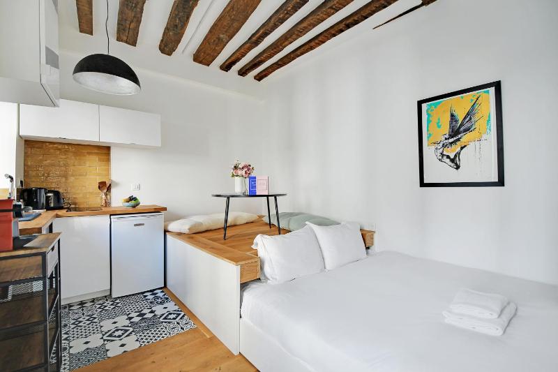 Magnifique Studio2P MaraisBastille — отель с удобствами в Париже