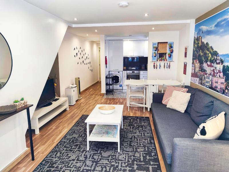 Цены на Charming Lisbon 7 by Homeful Homes в Лиссабоне