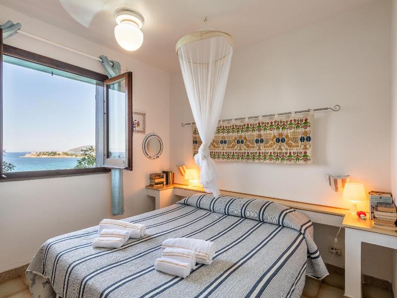 Casa Flaminio a Torre delle Stelle - Villetta fronte mare