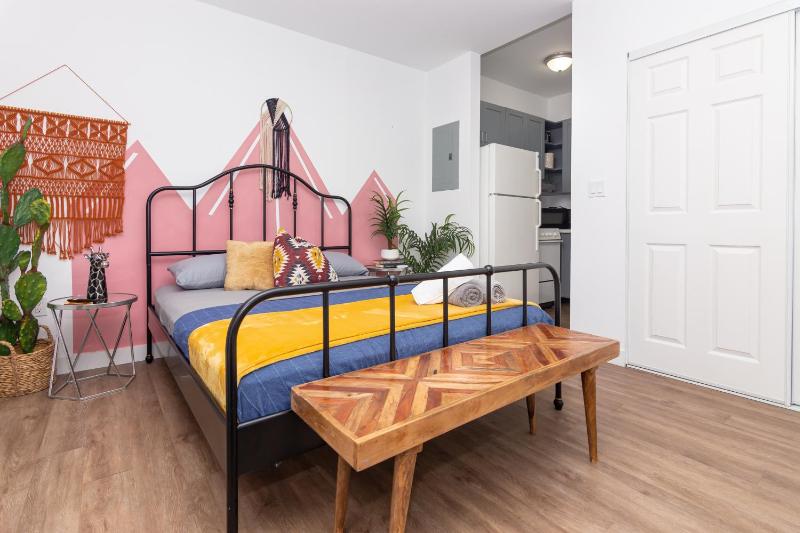 Studio with Backyard - Heart of Midtown - Wynwood — отель в Майами, Соединенные Штаты Америки