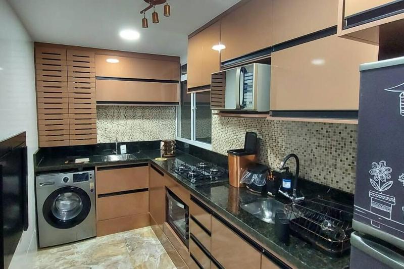 Цены на Apartamento aconchegante com ar condicionado de 22 a 8h в Рио