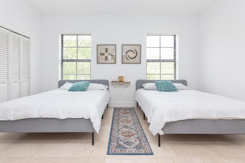 Home Miami Downtown - 5 minutes to Wynwood - Art District near Miami Port — забронировать отель в Майами