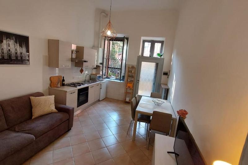 Casa Marisa-Navigli Milano — отель с удобствами в Милане