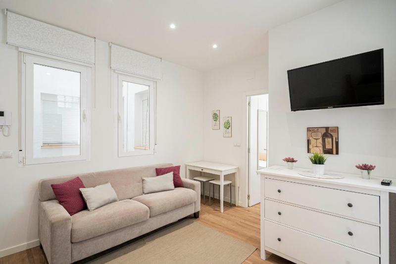 Quiet and cosy flat in N. Salamanca — отель в Мадриде, Испания