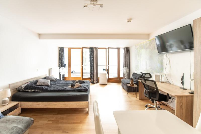 Private apartment in the center of Berlin — отзывы гостей и цены