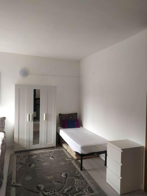 Milan superbe appartement — отель с удобным расположением в Милане