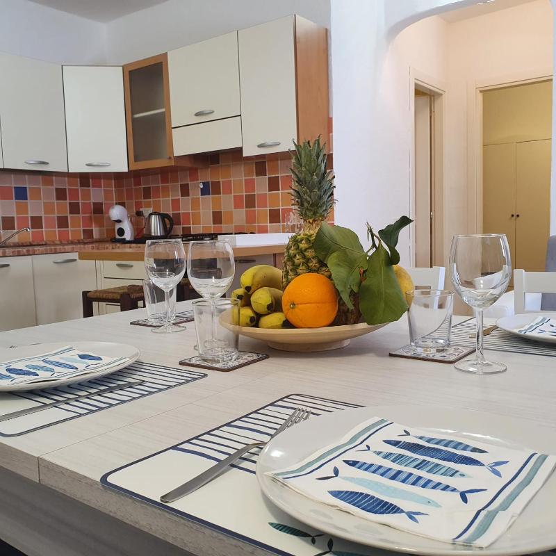 Insardinia House a Olbia - Lussuoso Trilocale sul Mare