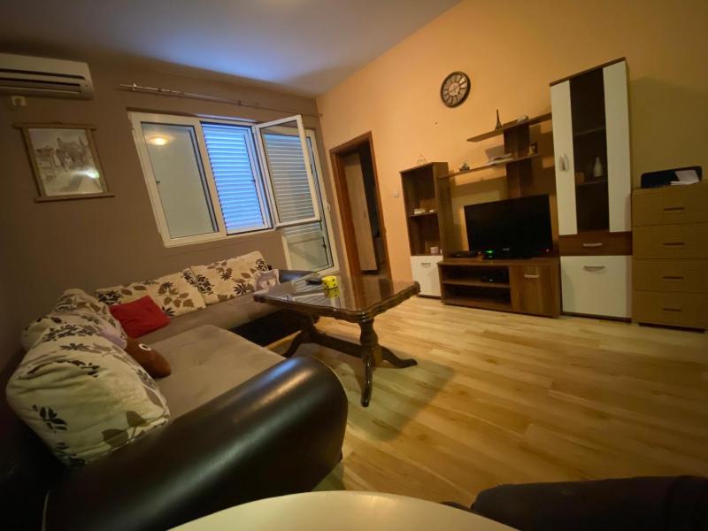 Цены на Apartmantent Alex Budva center в Будва