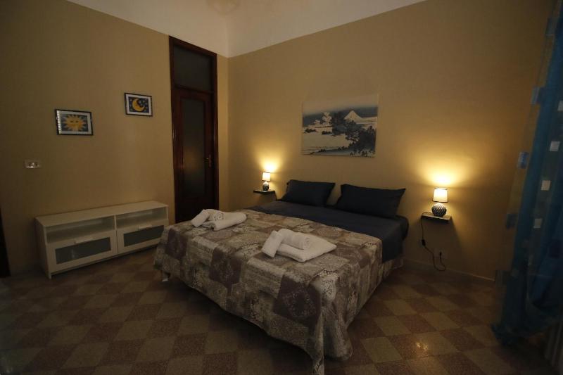 Casa chrilu — забронировать отель в Палермо