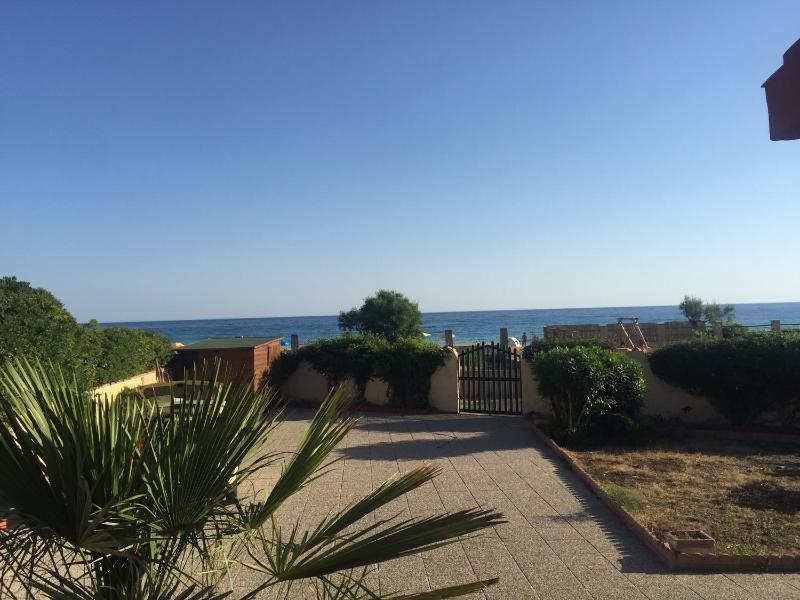 Villa Gioia a Solanas - Spettacolare Appartamento sul Mare