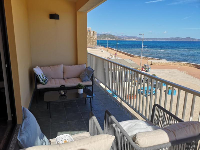 Casa con terrazza a Santa Lucia - Vista mare mozzafiato